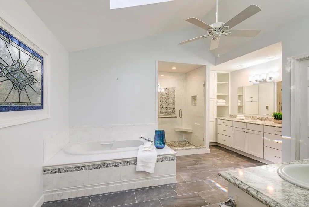 2705 Braffington Court, Sandy Springs, Georgia 30350, 4 Bedrooms Bedrooms, ,4 BathroomsBathrooms,Residential,Sold,2705 Braffington Court,6099228