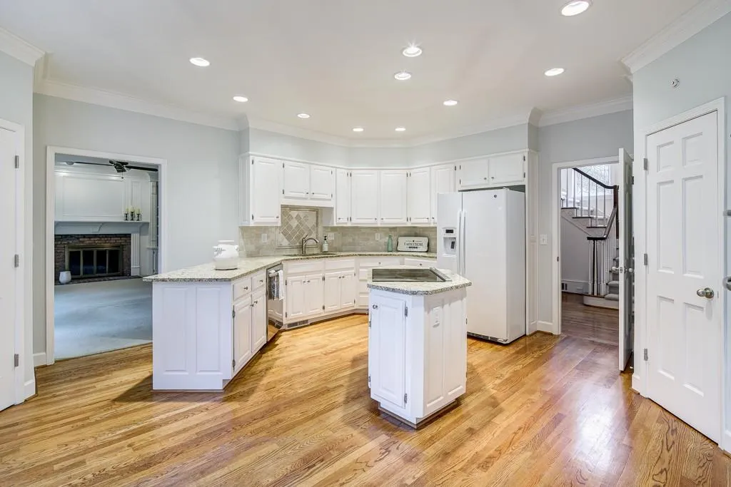2705 Braffington Court, Sandy Springs, Georgia 30350, 4 Bedrooms Bedrooms, ,4 BathroomsBathrooms,Residential,Sold,2705 Braffington Court,6099228