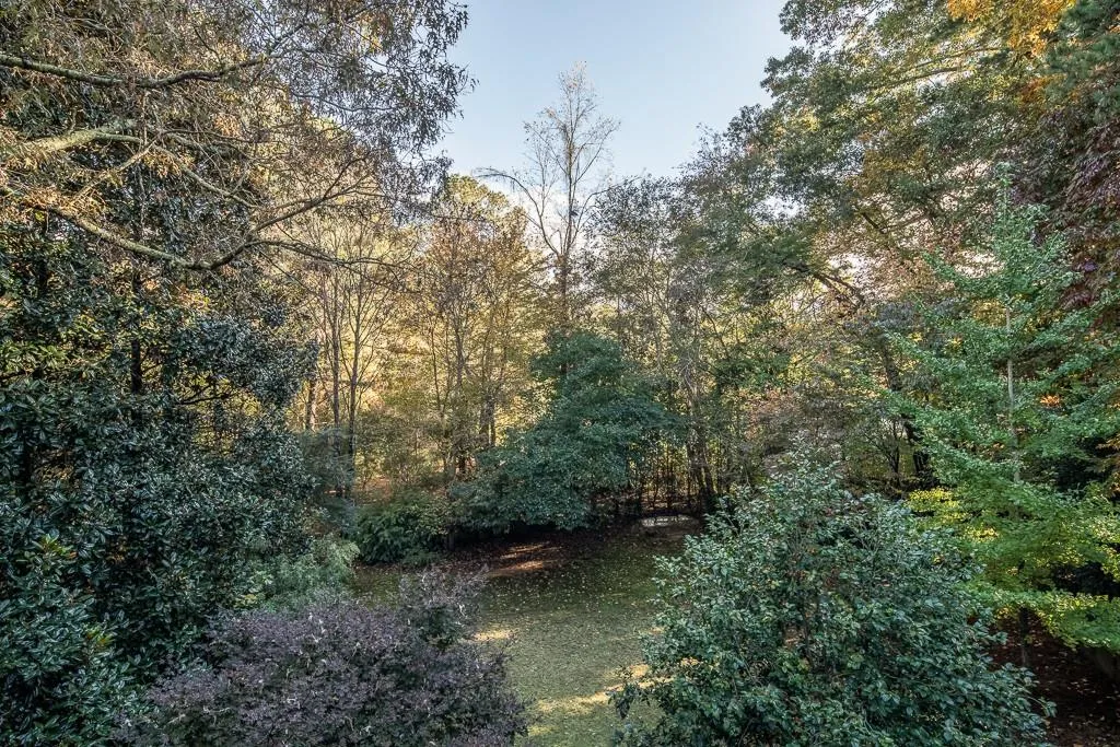 2705 Braffington Court, Sandy Springs, Georgia 30350, 4 Bedrooms Bedrooms, ,4 BathroomsBathrooms,Residential,Sold,2705 Braffington Court,6099228