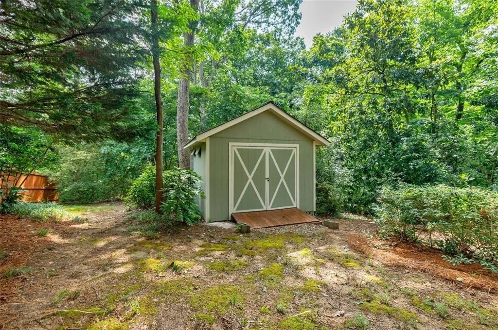 storage and tool shed