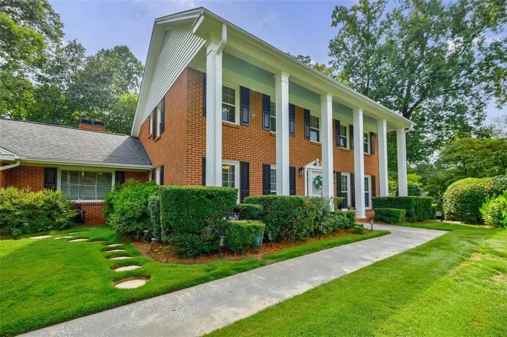 1130 Kingston Drive Ne, Atlanta, Georgia 30342, 4 Bedrooms Bedrooms, ,4 BathroomsBathrooms,Residential,For Sale,1130 Kingston Drive Ne,7610433