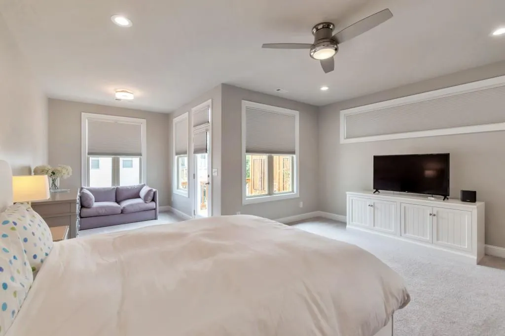 4320 Parkside Place, Sandy Springs, Georgia 30342, 3 Bedrooms Bedrooms, ,3 BathroomsBathrooms,Residential,Sold,4320 Parkside Place,7235015