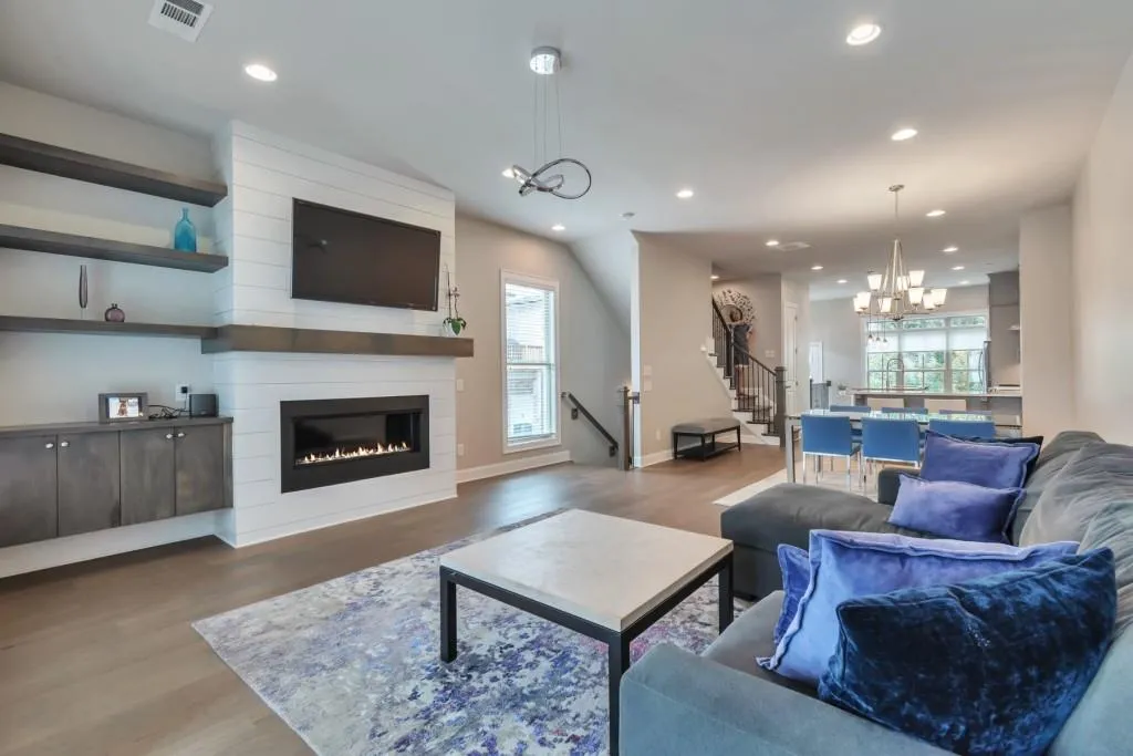 4320 Parkside Place, Sandy Springs, Georgia 30342, 3 Bedrooms Bedrooms, ,3 BathroomsBathrooms,Residential,Sold,4320 Parkside Place,7235015