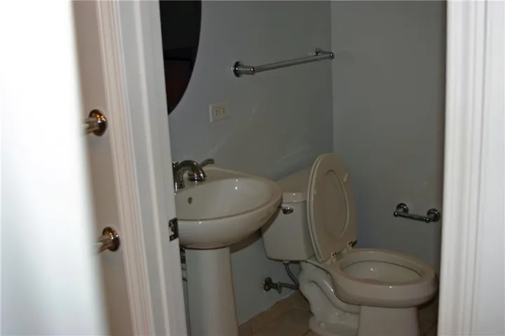 1170
