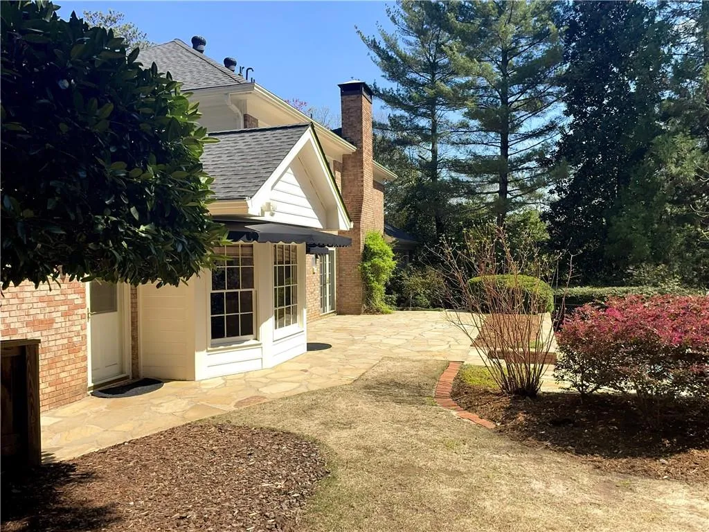 1730 Marlborough Drive, Atlanta, Georgia 30350, 5 Bedrooms Bedrooms, ,4 BathroomsBathrooms,Residential,Sold,1730 Marlborough Drive,7353509
