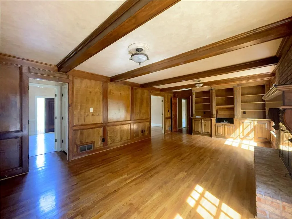 1730 Marlborough Drive, Atlanta, Georgia 30350, 5 Bedrooms Bedrooms, ,4 BathroomsBathrooms,Residential,Sold,1730 Marlborough Drive,7353509