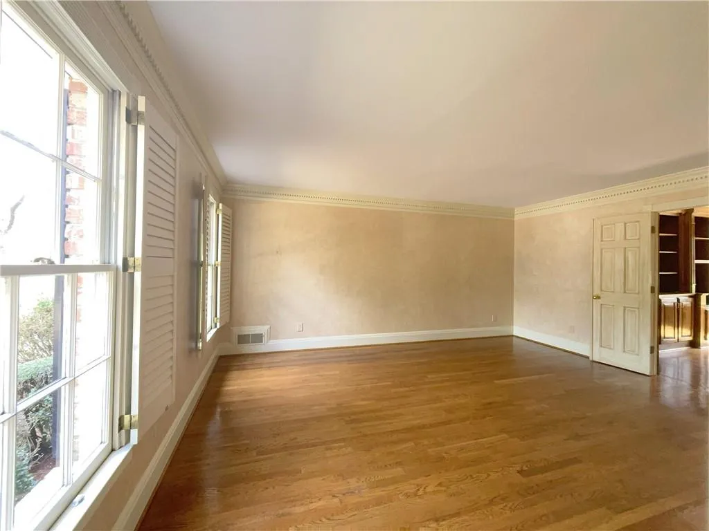 1730 Marlborough Drive, Atlanta, Georgia 30350, 5 Bedrooms Bedrooms, ,4 BathroomsBathrooms,Residential,Sold,1730 Marlborough Drive,7353509