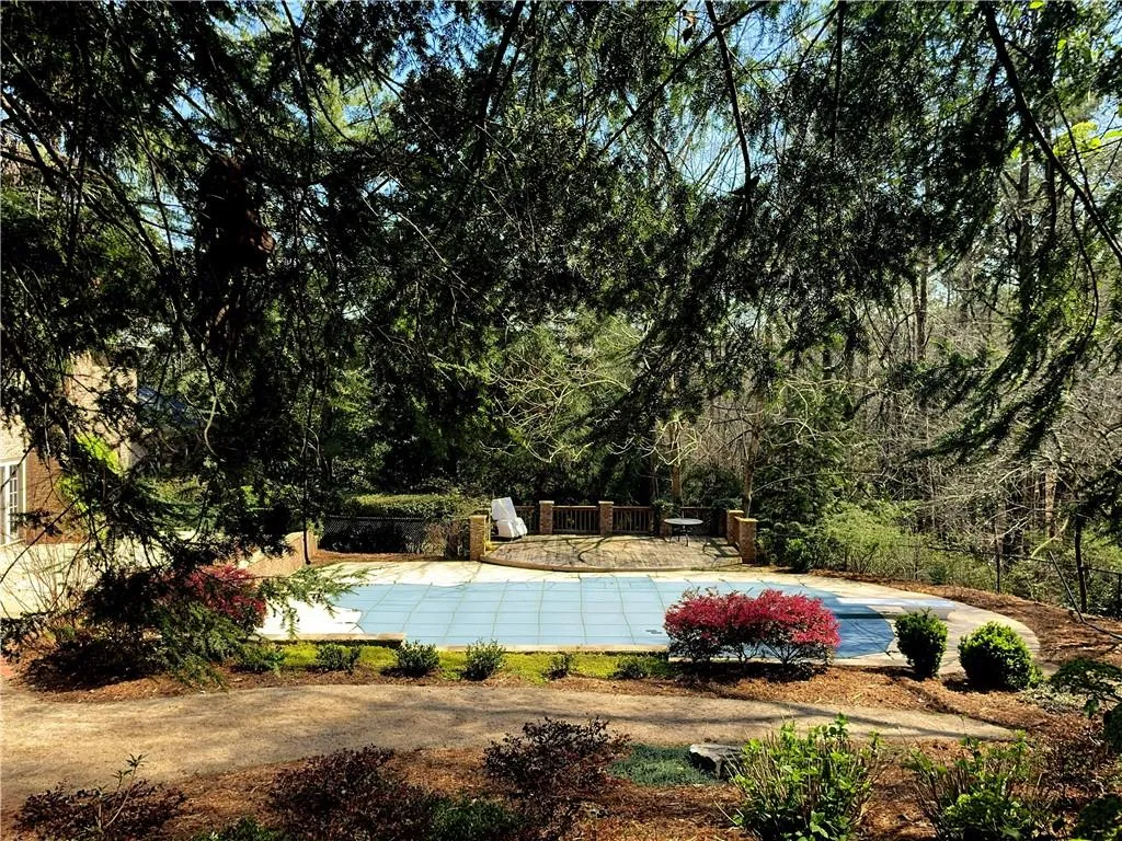 1730 Marlborough Drive, Atlanta, Georgia 30350, 5 Bedrooms Bedrooms, ,4 BathroomsBathrooms,Residential,Sold,1730 Marlborough Drive,7353509