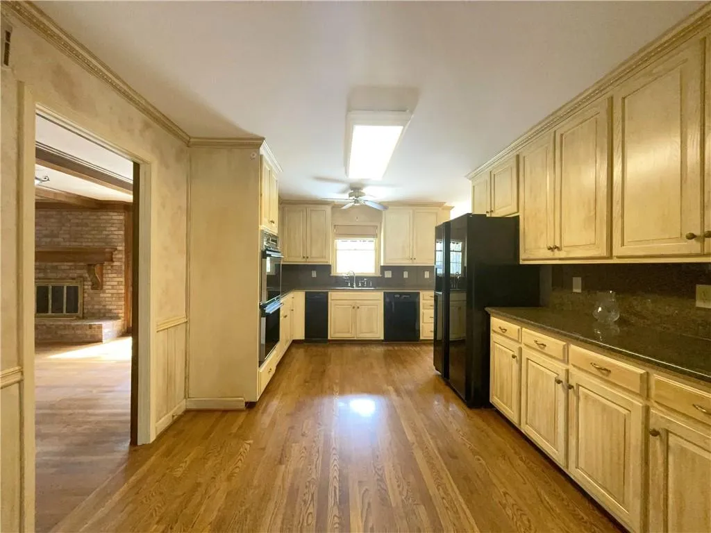 1730 Marlborough Drive, Atlanta, Georgia 30350, 5 Bedrooms Bedrooms, ,4 BathroomsBathrooms,Residential,Sold,1730 Marlborough Drive,7353509