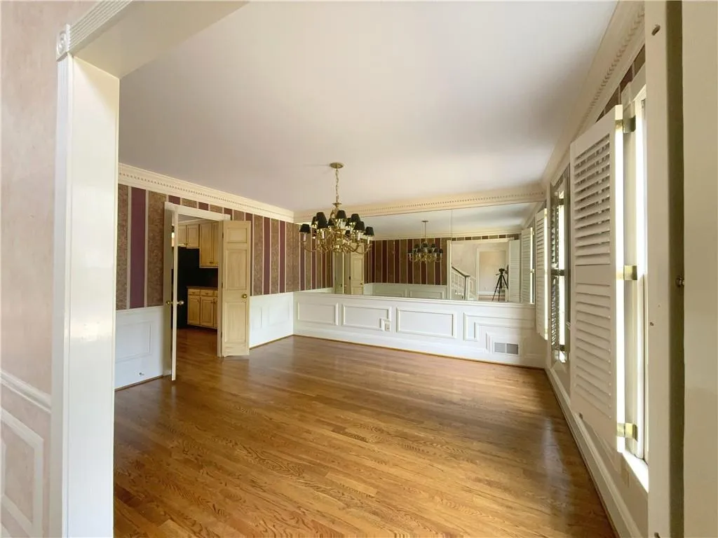 1730 Marlborough Drive, Atlanta, Georgia 30350, 5 Bedrooms Bedrooms, ,4 BathroomsBathrooms,Residential,Sold,1730 Marlborough Drive,7353509