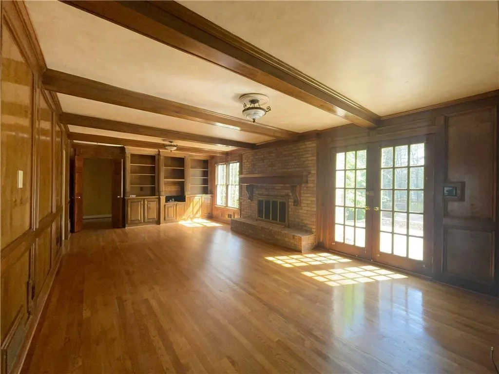 1730 Marlborough Drive, Atlanta, Georgia 30350, 5 Bedrooms Bedrooms, ,4 BathroomsBathrooms,Residential,Sold,1730 Marlborough Drive,7353509