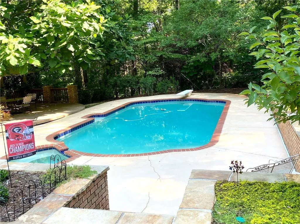 1730 Marlborough Drive, Atlanta, Georgia 30350, 5 Bedrooms Bedrooms, ,4 BathroomsBathrooms,Residential,Sold,1730 Marlborough Drive,7353509