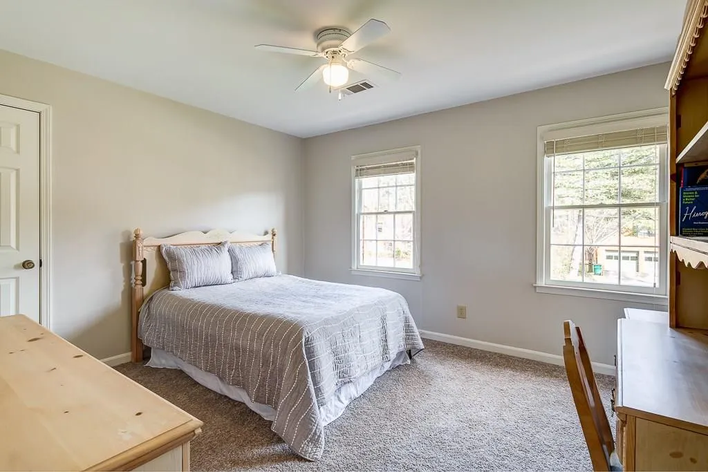 6845 Hunters Trace Circle, Sandy Springs, Georgia 30328, 5 Bedrooms Bedrooms, ,2 BathroomsBathrooms,Residential,Sold,6845 Hunters Trace Circle,5658116