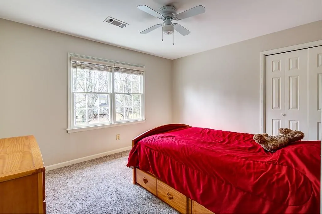 6845 Hunters Trace Circle, Sandy Springs, Georgia 30328, 5 Bedrooms Bedrooms, ,2 BathroomsBathrooms,Residential,Sold,6845 Hunters Trace Circle,5658116