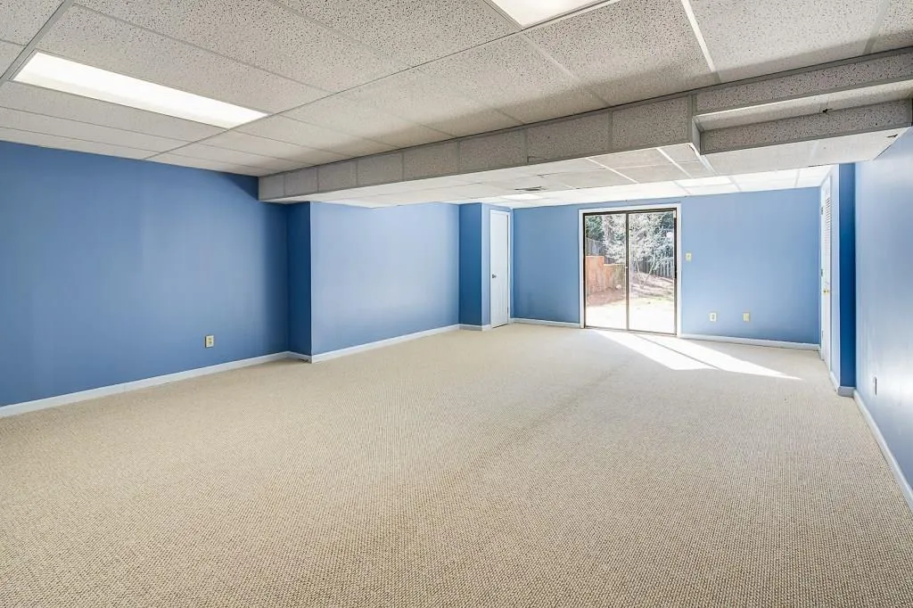 6845 Hunters Trace Circle, Sandy Springs, Georgia 30328, 5 Bedrooms Bedrooms, ,2 BathroomsBathrooms,Residential,Sold,6845 Hunters Trace Circle,5658116