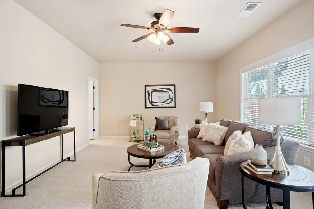 946 Opelousas Way, Sandy Springs, Georgia 30328, 3 Bedrooms Bedrooms, ,3 BathroomsBathrooms,Residential,Sold,946 Opelousas Way,6768915
