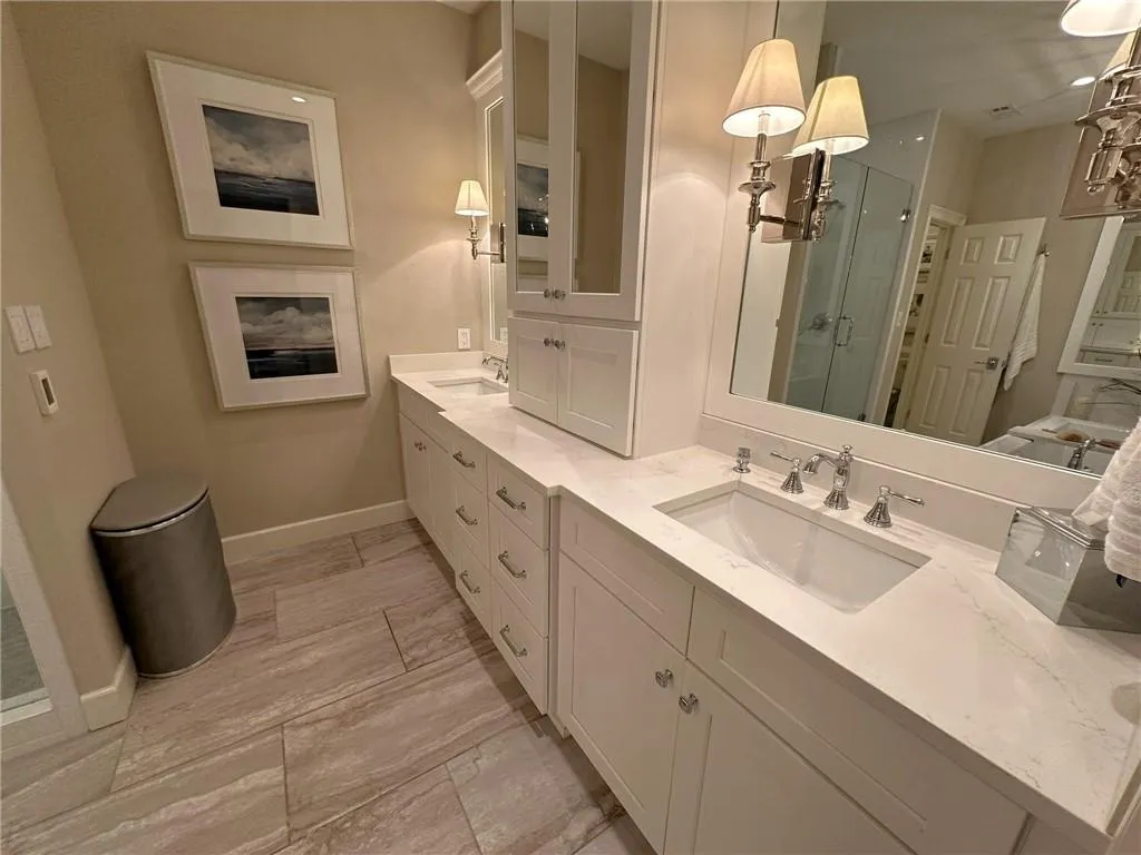 7155 Roswell Road Unit 60, Sandy Springs, Georgia 30328, 3 Bedrooms Bedrooms, ,3 BathroomsBathrooms,Residential,Sold,7155 Roswell Road Unit 60,7759512
