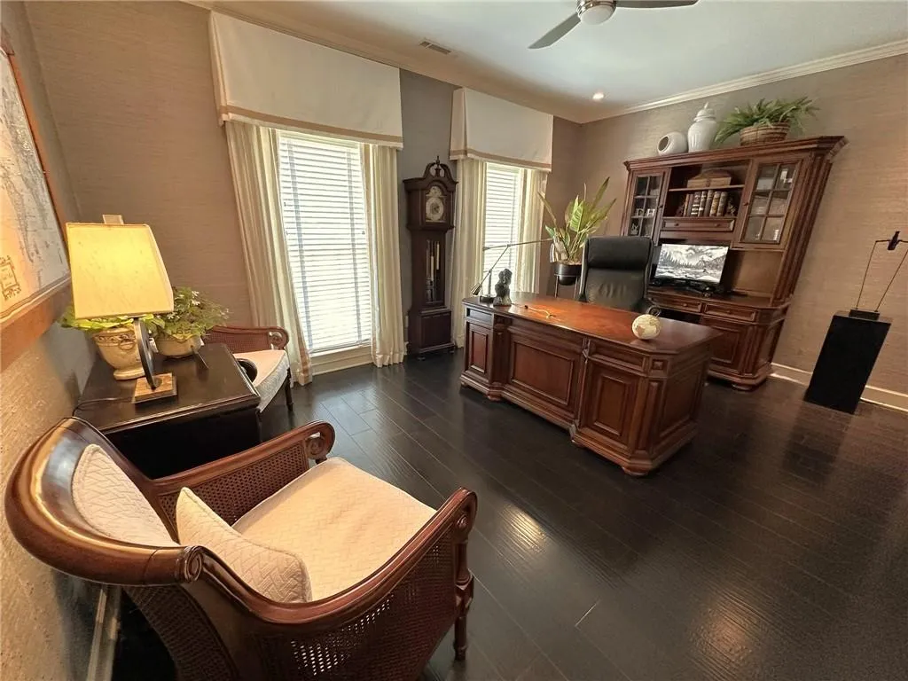 7155 Roswell Road Unit 60, Sandy Springs, Georgia 30328, 3 Bedrooms Bedrooms, ,3 BathroomsBathrooms,Residential,Sold,7155 Roswell Road Unit 60,7759512