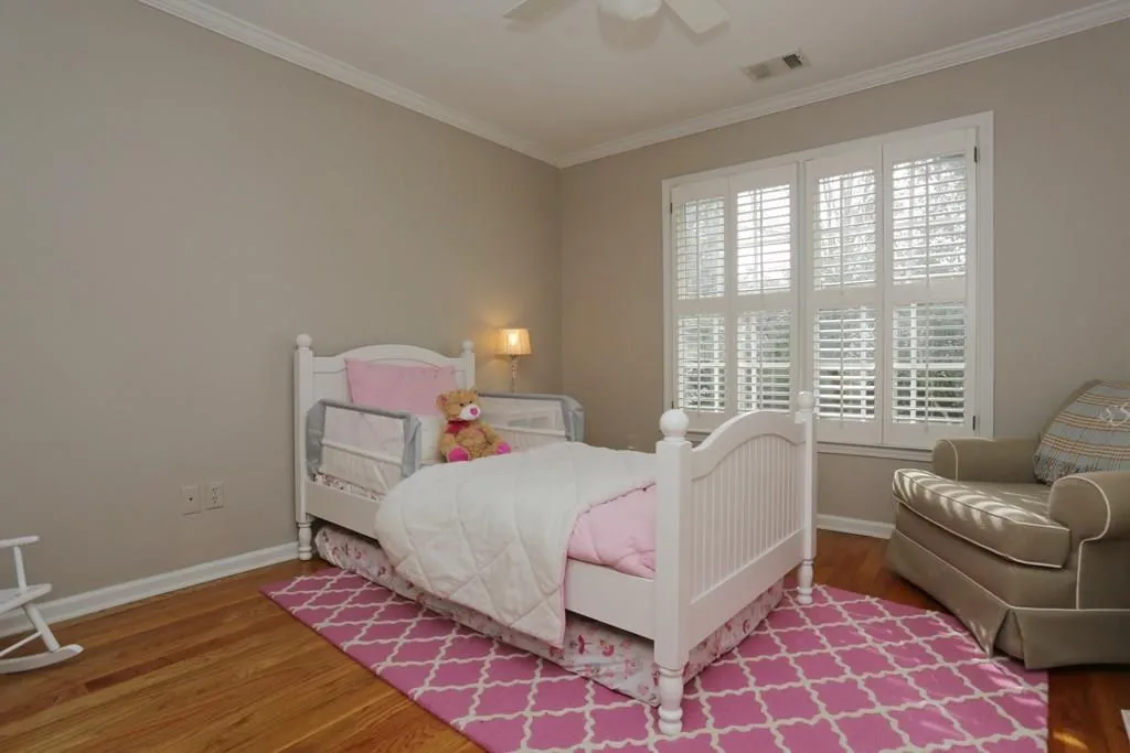 635 Forest Hills Drive, Atlanta, Georgia 30342, 3 Bedrooms Bedrooms, ,2 BathroomsBathrooms,Residential,Sold,635 Forest Hills Drive,5633281