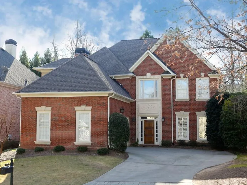 635 Forest Hills Drive, Atlanta, Georgia 30342, 3 Bedrooms Bedrooms, ,2 BathroomsBathrooms,Residential,Sold,635 Forest Hills Drive,5633281