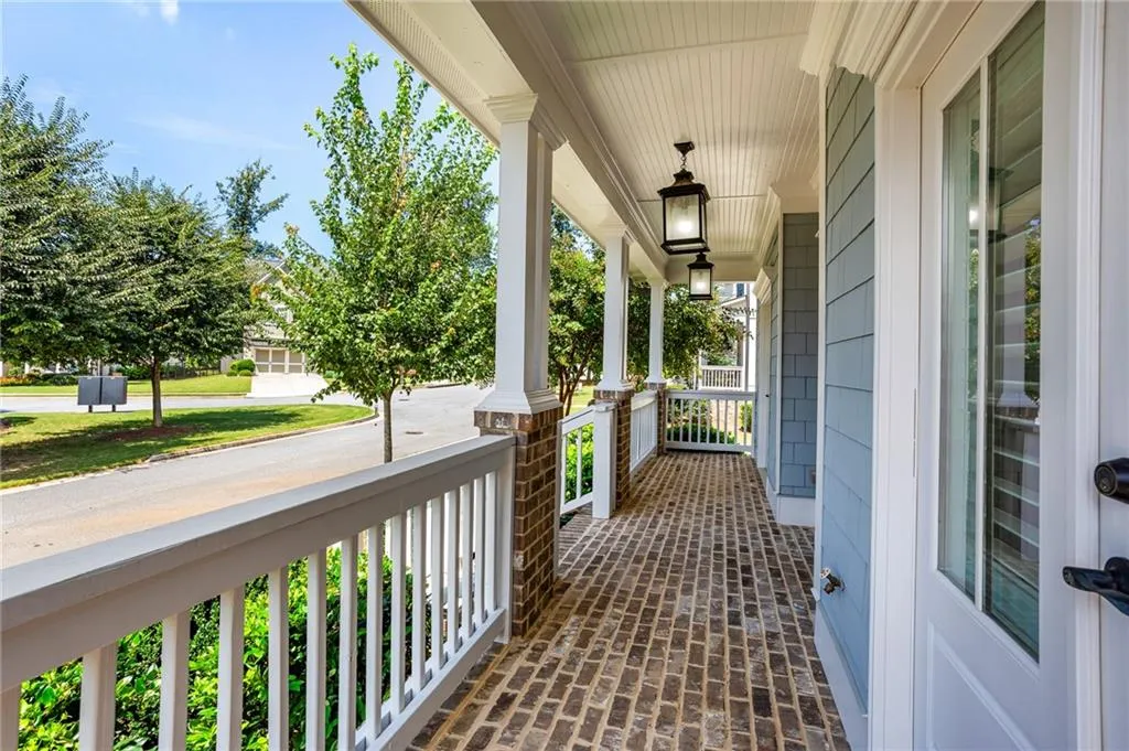 1945 Park Chase Lane, Brookhaven, Georgia 30324, 4 Bedrooms Bedrooms, ,4 BathroomsBathrooms,Residential,For Sale,1945 Park Chase Lane,7643849