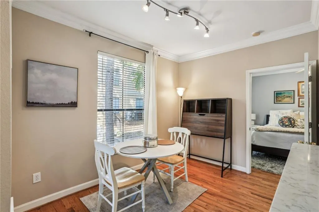 3777 Peachtree Road Ne Unit 1216, Atlanta, Georgia 30319, 1 Bedroom Bedrooms, ,1 BathroomBathrooms,Residential,For Sale,3777 Peachtree Road Ne Unit 1216,7615623