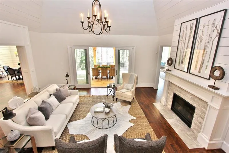 8345 Hewlett Road, Sandy Springs, Georgia 30350, 5 Bedrooms Bedrooms, ,5 BathroomsBathrooms,Residential,Sold,8345 Hewlett Road,6020941