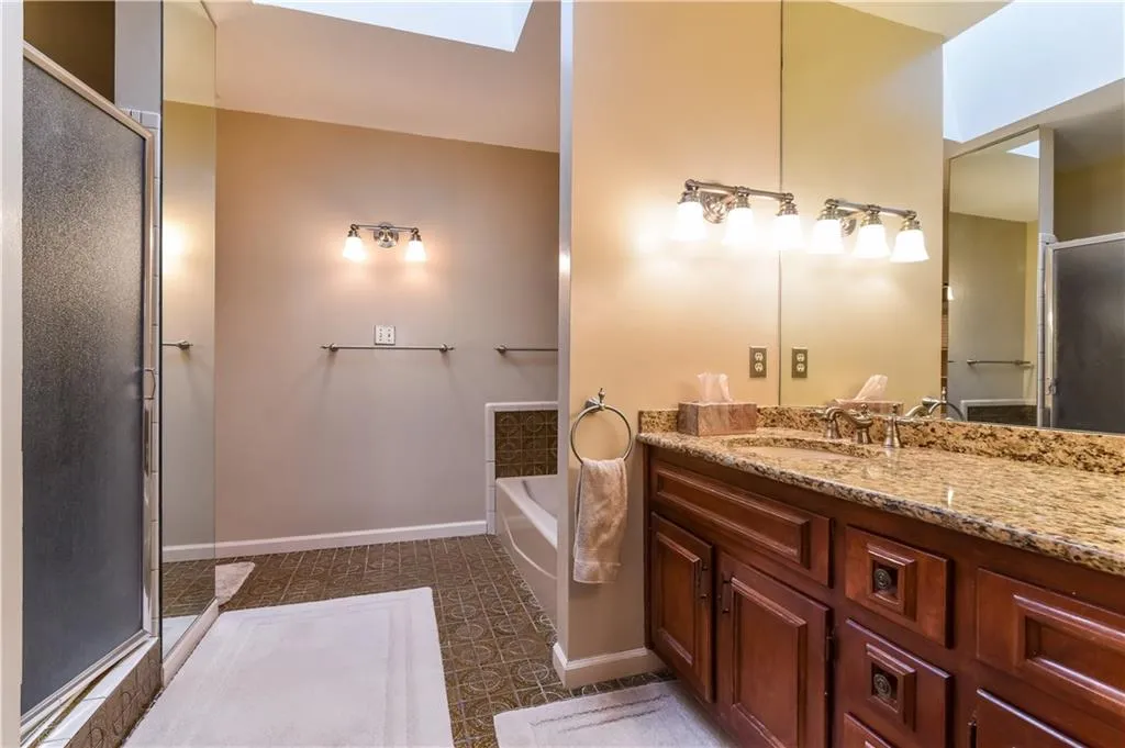 530 Tahoma Drive, Sandy Springs, Georgia 30350, 5 Bedrooms Bedrooms, ,3 BathroomsBathrooms,Residential,Sold,530 Tahoma Drive,5936018