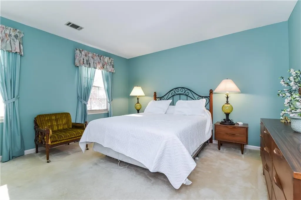530 Tahoma Drive, Sandy Springs, Georgia 30350, 5 Bedrooms Bedrooms, ,3 BathroomsBathrooms,Residential,Sold,530 Tahoma Drive,5936018