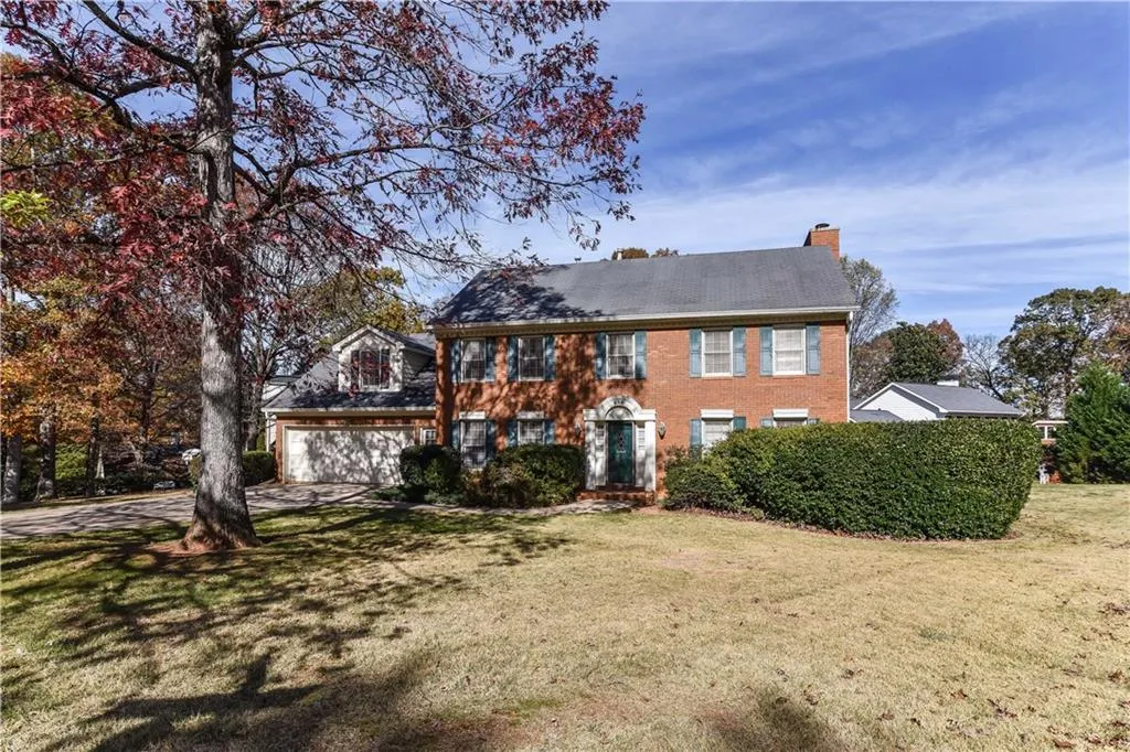 530 Tahoma Drive, Sandy Springs, Georgia 30350, 5 Bedrooms Bedrooms, ,3 BathroomsBathrooms,Residential,Sold,530 Tahoma Drive,5936018