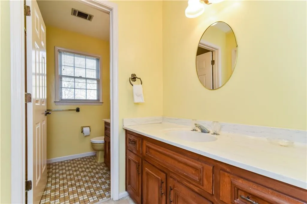 530 Tahoma Drive, Sandy Springs, Georgia 30350, 5 Bedrooms Bedrooms, ,3 BathroomsBathrooms,Residential,Sold,530 Tahoma Drive,5936018