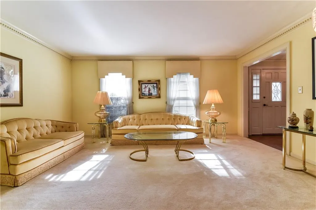 530 Tahoma Drive, Sandy Springs, Georgia 30350, 5 Bedrooms Bedrooms, ,3 BathroomsBathrooms,Residential,Sold,530 Tahoma Drive,5936018