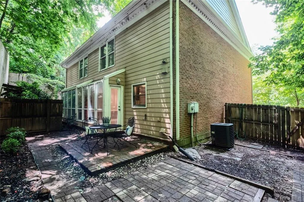 7500 Roswell Road Unit 125, Sandy Springs, Georgia 30350, 3 Bedrooms Bedrooms, ,2 BathroomsBathrooms,Residential,Sold,7500 Roswell Road Unit 125,6034026