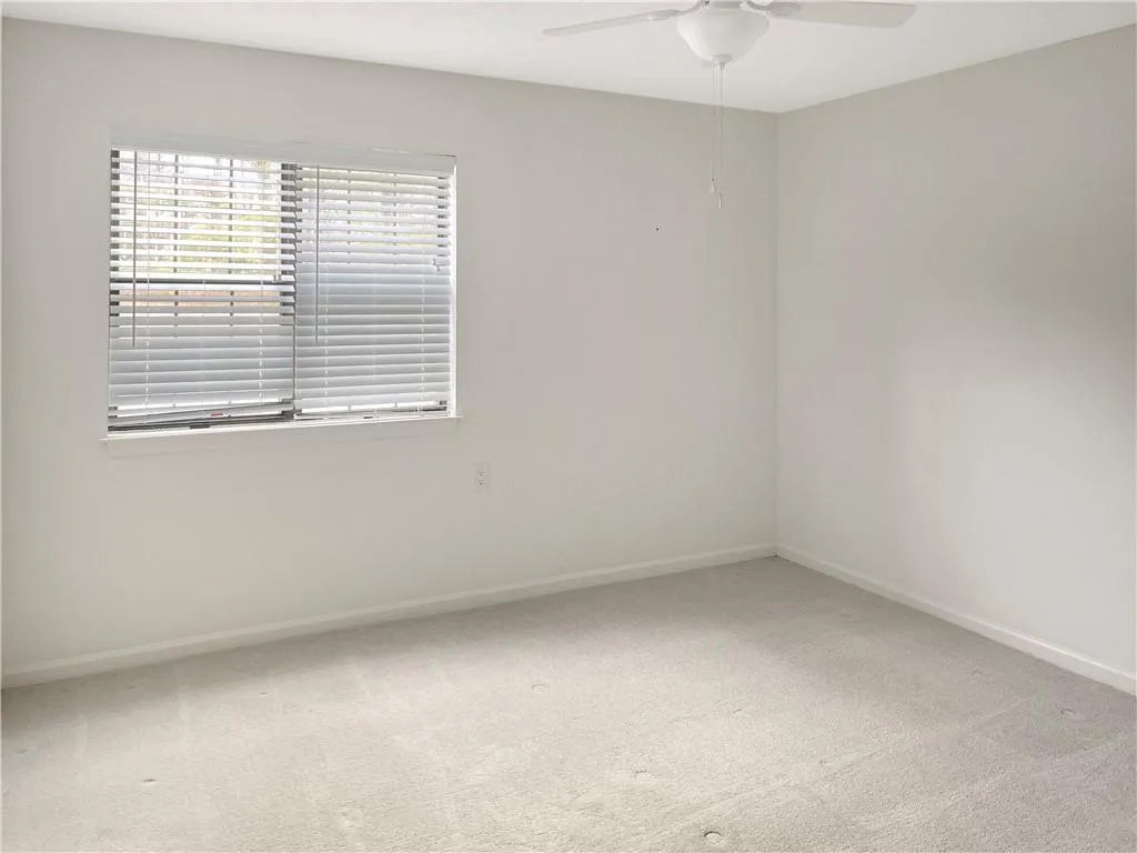 475 Mount Vernon Highway Ne Unit C121, Atlanta, Georgia 30328, 1 Bedroom Bedrooms, ,1 BathroomBathrooms,Residential,For Sale,475 Mount Vernon Highway Ne Unit C121,7755835