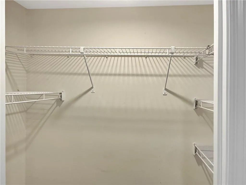 475 Mount Vernon Highway Ne Unit C121, Atlanta, Georgia 30328, 1 Bedroom Bedrooms, ,1 BathroomBathrooms,Residential,For Sale,475 Mount Vernon Highway Ne Unit C121,7755835