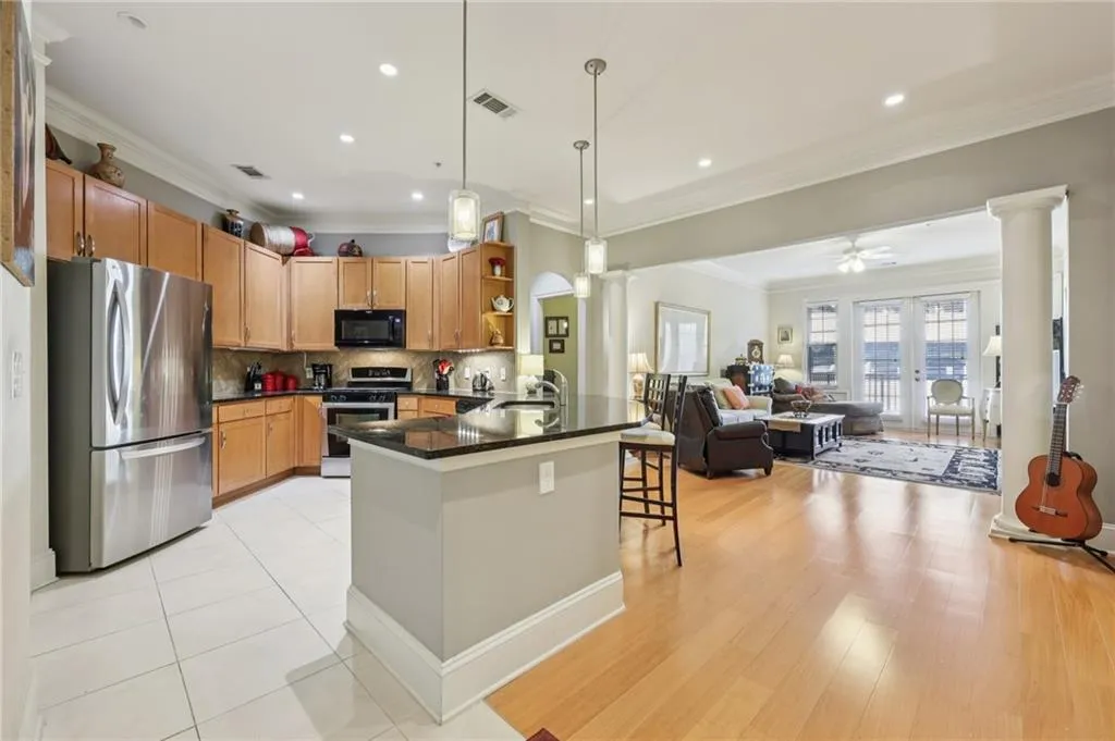 3621 Vinings Slope Se Unit 3406, Atlanta, Georgia 30339, 2 Bedrooms Bedrooms, 0 ,2 BathroomsBathrooms,Residential,Sold,3621 Vinings Slope Se Unit 3406,7671694