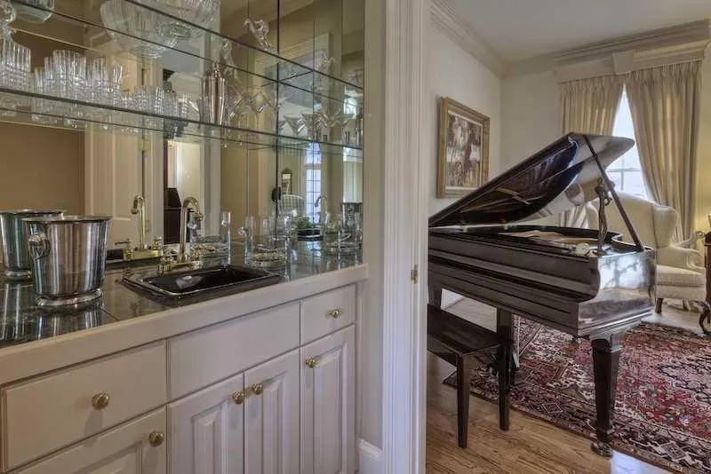 60 Old Stratton Chase Nw, Atlanta, Georgia 30328, 4 Bedrooms Bedrooms, ,3 BathroomsBathrooms,Residential,Sold,60 Old Stratton Chase Nw,4326151