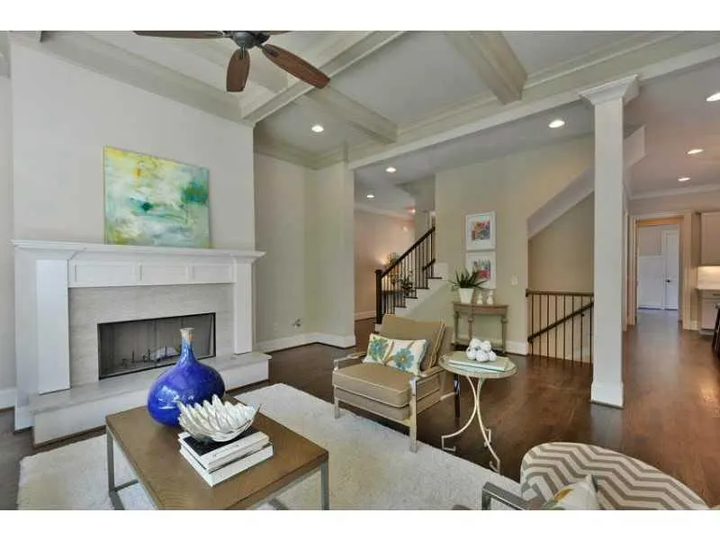 455 Johnson Ferry Road Ne, Sandy Springs, Georgia 30328, 4 Bedrooms Bedrooms, ,4 BathroomsBathrooms,Residential,Sold,455 Johnson Ferry Road Ne,5382962