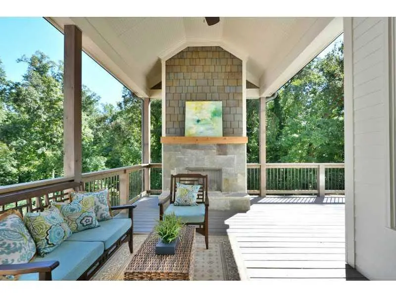 455 Johnson Ferry Road Ne, Sandy Springs, Georgia 30328, 4 Bedrooms Bedrooms, ,4 BathroomsBathrooms,Residential,Sold,455 Johnson Ferry Road Ne,5382962