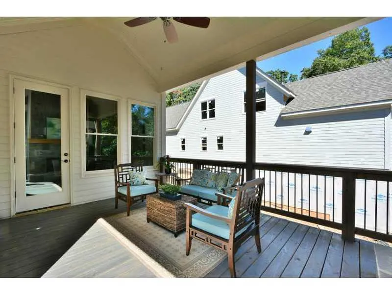 455 Johnson Ferry Road Ne, Sandy Springs, Georgia 30328, 4 Bedrooms Bedrooms, ,4 BathroomsBathrooms,Residential,Sold,455 Johnson Ferry Road Ne,5382962