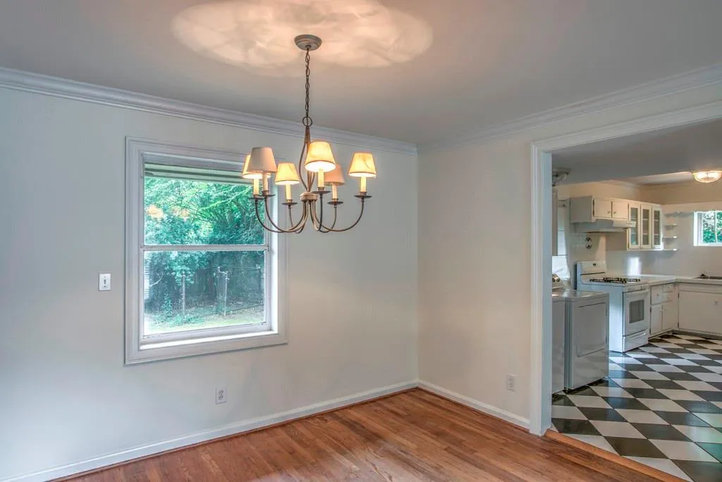 2597 Ridgemore Road Nw, Atlanta, Georgia 30318, 3 Bedrooms Bedrooms, ,2 BathroomsBathrooms,Residential,Sold,2597 Ridgemore Road Nw,5575595