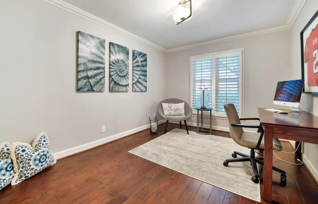 503 Garden Court, Sandy Springs, Georgia 30328, 3 Bedrooms Bedrooms, ,2 BathroomsBathrooms,Residential,Sold,503 Garden Court,6786054