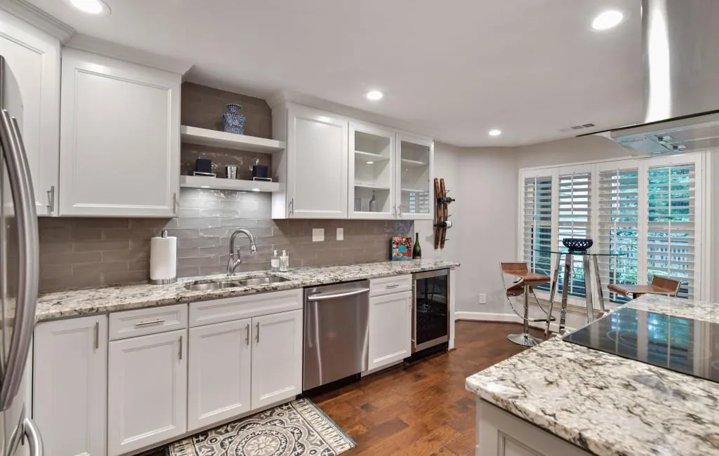 503 Garden Court, Sandy Springs, Georgia 30328, 3 Bedrooms Bedrooms, ,2 BathroomsBathrooms,Residential,Sold,503 Garden Court,6786054