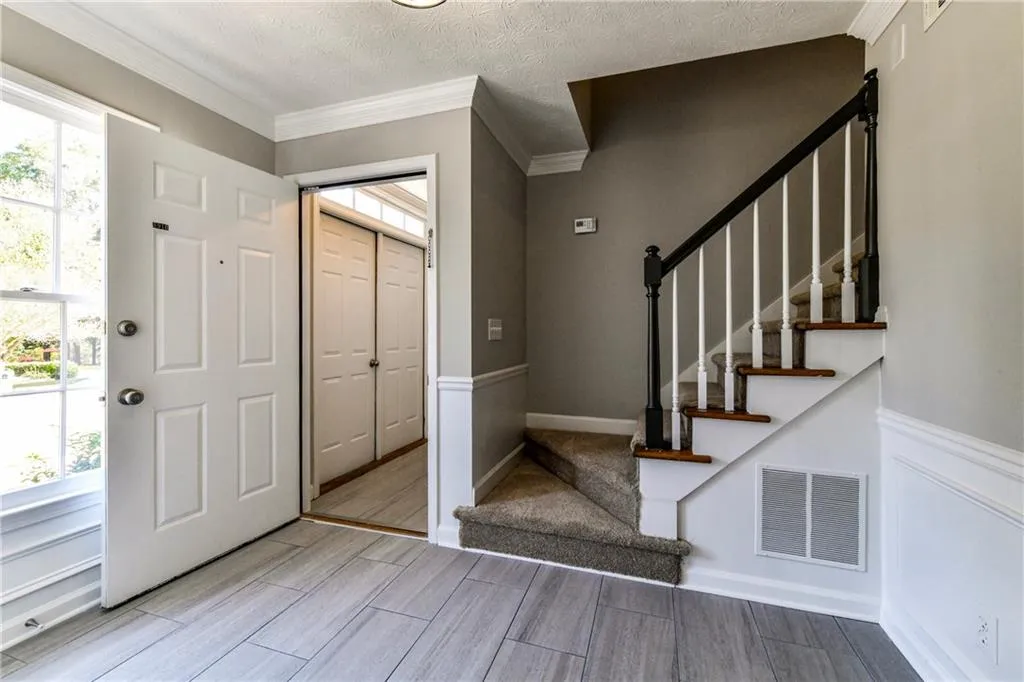 8910 Carroll Manor Drive, Sandy Springs, Georgia 30350, 2 Bedrooms Bedrooms, ,2 BathroomsBathrooms,Residential,Sold,8910 Carroll Manor Drive,6083589