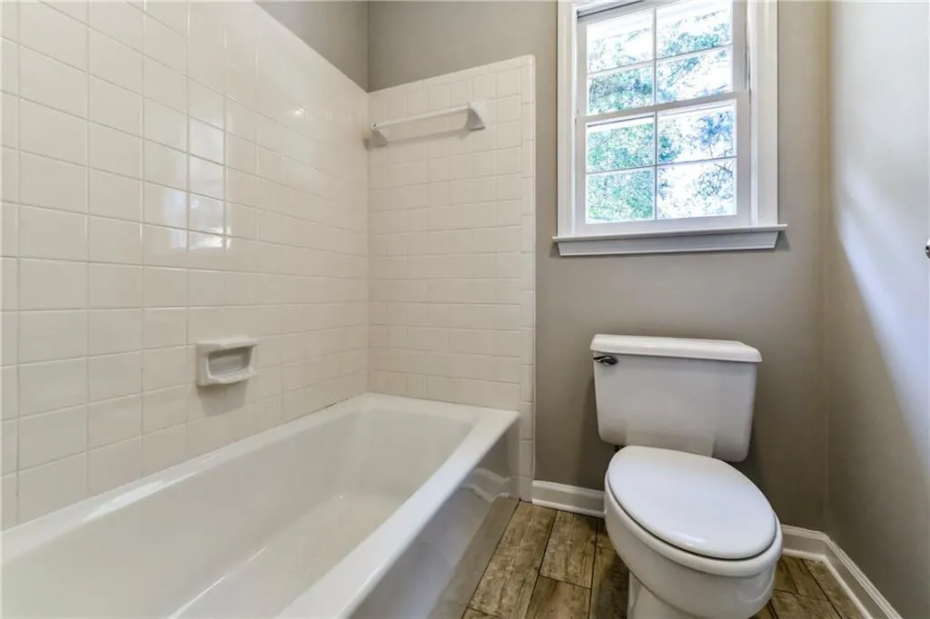 8910 Carroll Manor Drive, Sandy Springs, Georgia 30350, 2 Bedrooms Bedrooms, ,2 BathroomsBathrooms,Residential,Sold,8910 Carroll Manor Drive,6083589