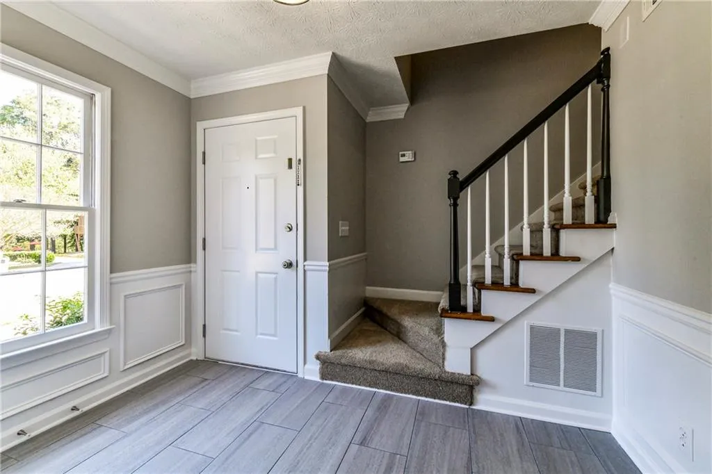 8910 Carroll Manor Drive, Sandy Springs, Georgia 30350, 2 Bedrooms Bedrooms, ,2 BathroomsBathrooms,Residential,Sold,8910 Carroll Manor Drive,6083589