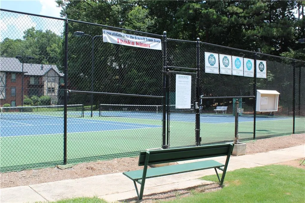 6851 Roswell Road Unit C1, Atlanta, Georgia 30328, 3 Bedrooms Bedrooms, ,2 BathroomsBathrooms,Residential,Sold,6851 Roswell Road Unit C1,6037382