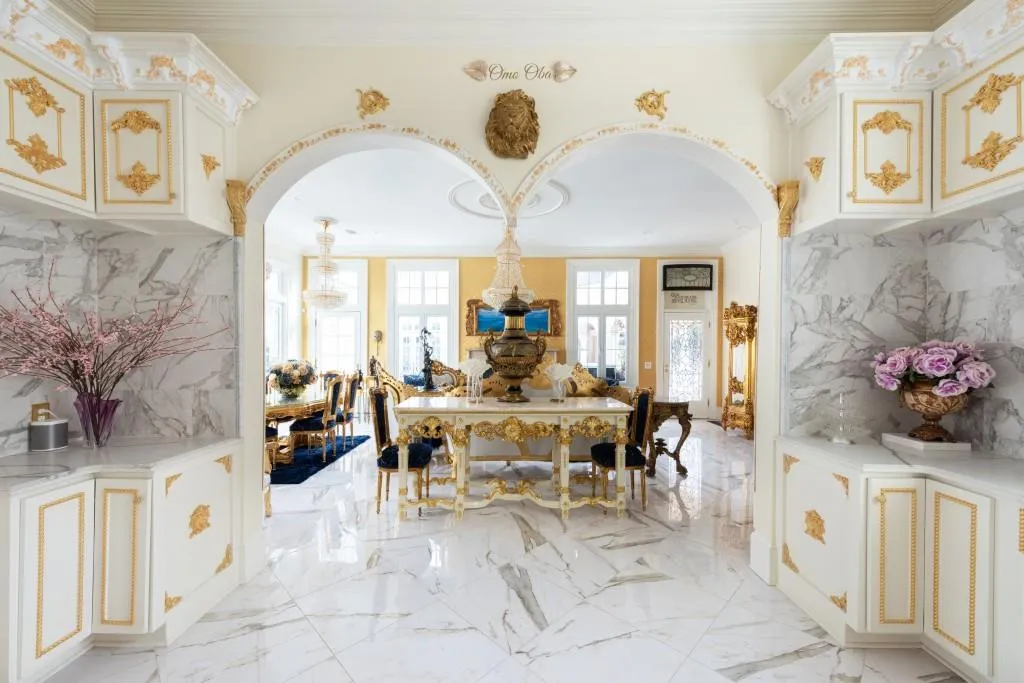 1230 W Garmon Road, Atlanta, Georgia 30327, 7 Bedrooms Bedrooms, ,8 BathroomsBathrooms,Residential,Sold,1230 W Garmon Road,7479267 1230 W Garmon Road, Atlanta, Georgia 30327, 7 Bedrooms Bedrooms, ,8 BathroomsBathrooms,Residential,Sold,1230 W Garmon Road,7479267