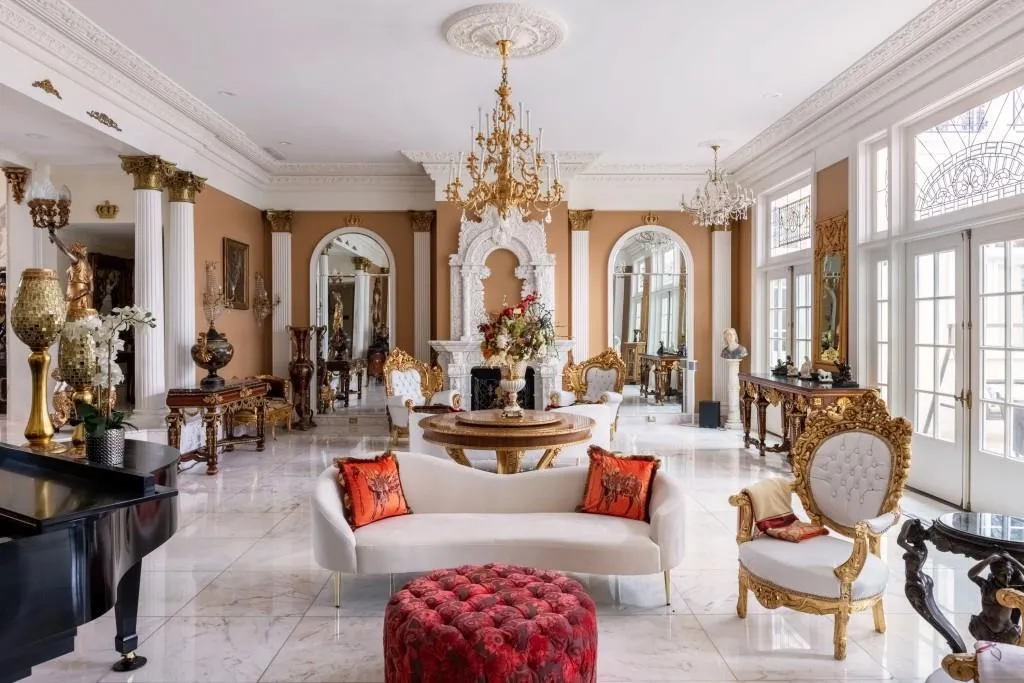 1230 W Garmon Road, Atlanta, Georgia 30327, 7 Bedrooms Bedrooms, ,8 BathroomsBathrooms,Residential,Sold,1230 W Garmon Road,7479267 1230 W Garmon Road, Atlanta, Georgia 30327, 7 Bedrooms Bedrooms, ,8 BathroomsBathrooms,Residential,Sold,1230 W Garmon Road,7479267