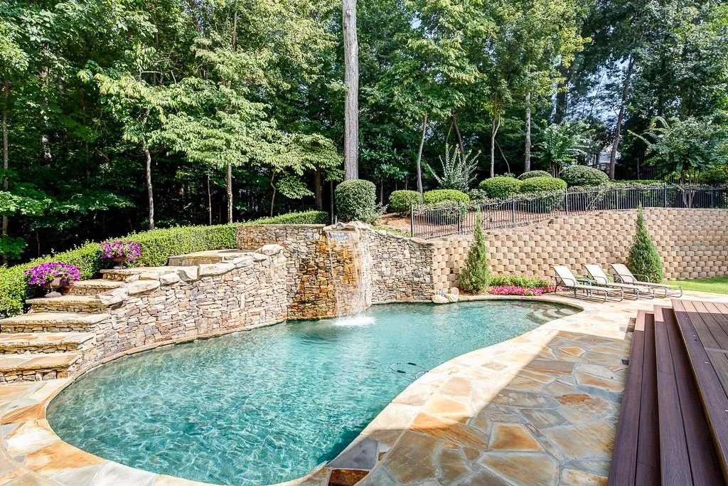 3717 Canyon Ridge Court Ne, Brookhaven, Georgia 30319, 6 Bedrooms Bedrooms, ,5 BathroomsBathrooms,Residential,Sold,3717 Canyon Ridge Court Ne,6028091